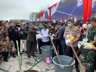 Kapolda Riau Pimpin Pemusnahan Barang Bukti, Ini Rinciannya